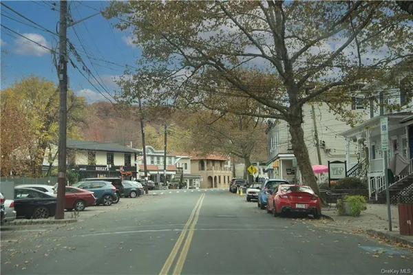 $3,150 | 485485 Piermont Avenue, Unit 4, Piermont, NY 10968