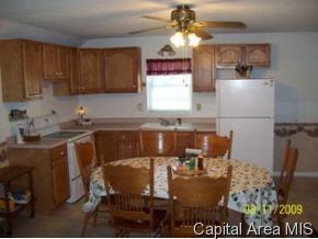 301 West Madison Street Athens, IL 62613 - Photo 7 of 12 Gallery Image 7