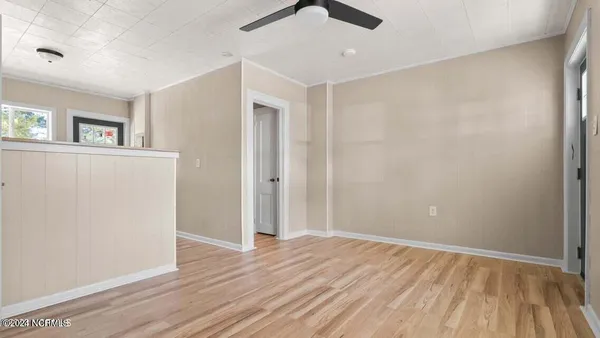 $1,050 | 300 Richlands Avenue, Unit 1, Jacksonville, NC 28540