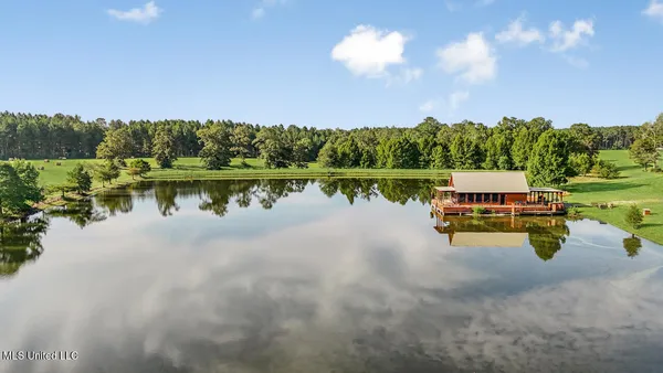 $1,557,000 | 2053 Osyka Progress Road, Osyka, MS 39657
