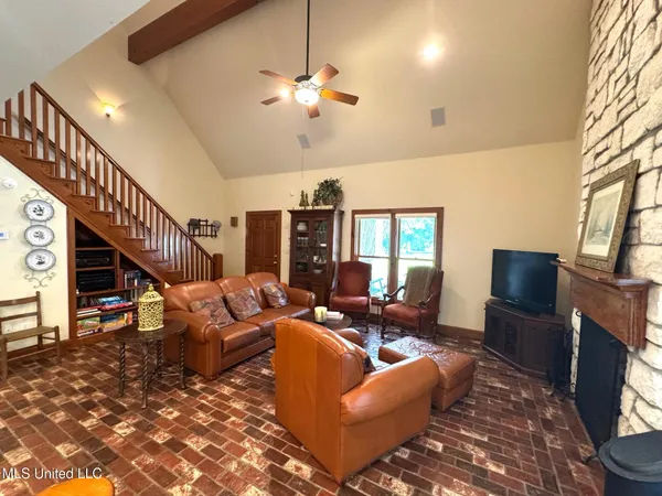 $1,557,000 | 2053 Osyka Progress Road, Osyka, MS 39657