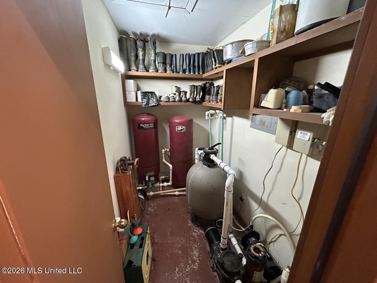 2053 Osyka Progress Road Osyka, MS 39657 - Photo 37 of 79 Pool equipment room