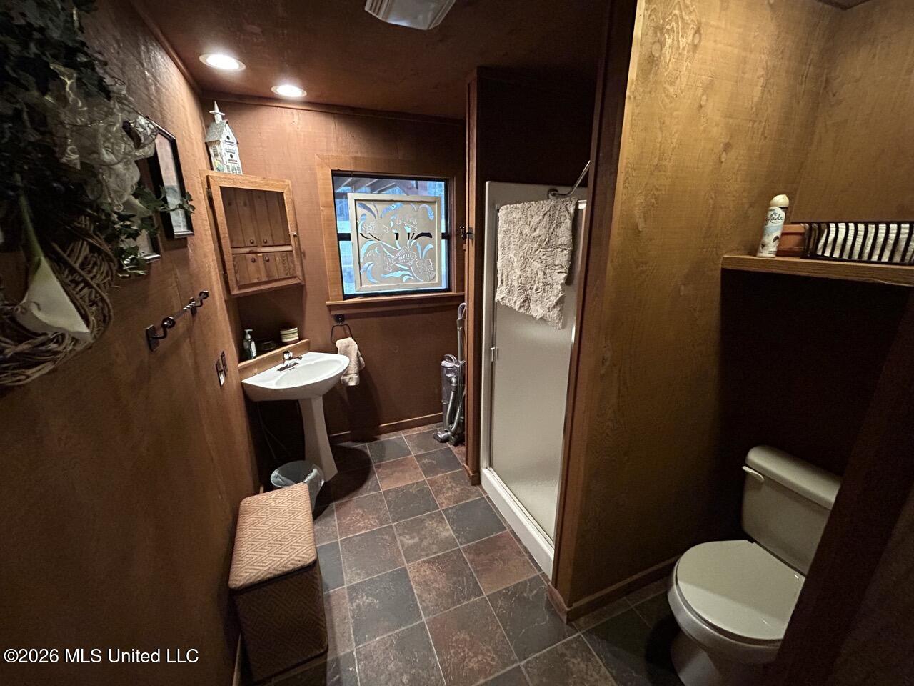 2053 Osyka Progress Road Osyka, MS 39657 - Photo 54 of 79 Lake house bath