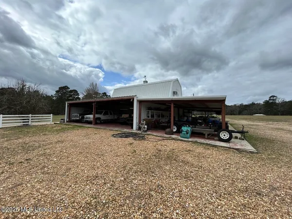 $1,557,000 | 2053 Osyka Progress Road, Osyka, MS 39657