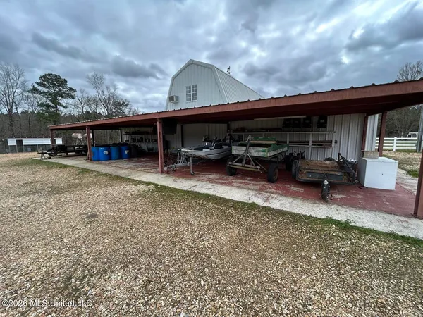 $1,557,000 | 2053 Osyka Progress Road, Osyka, MS 39657