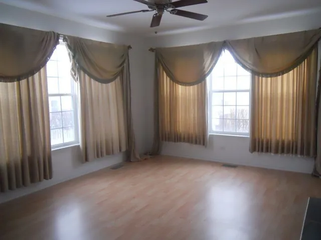 $565,000 | 524 East Knox Street, Palatine, IL 60074