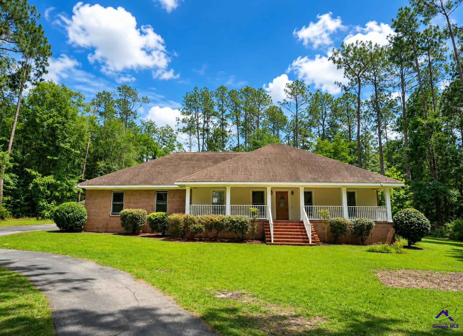 692 Albert Lampkin Road Eastman, GA 31023 - Photo 1 of 62 Gallery Image 1