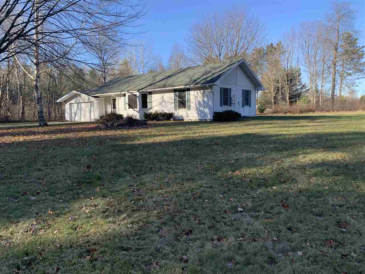 1551 East 46 Road Cadillac, MI 49601 - Photo 2 of 24 1882437-1.JPG