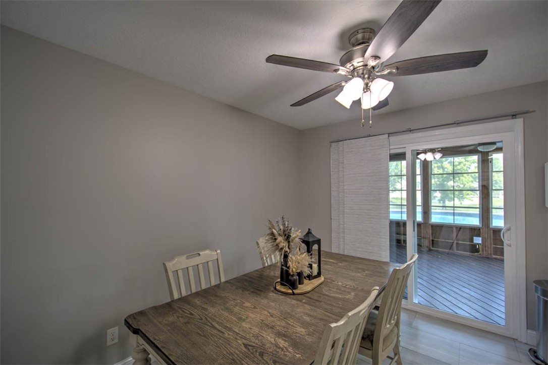 42 View Circle Oreana, IL 62554 - Photo 13 of 36