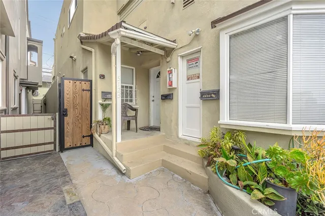 $3,000 | 5125 East Ocean Boulevard, Unit B, Long Beach, CA 90803