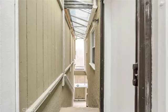 $2,700 | 5125 East Ocean Boulevard, Unit B, Long Beach, CA 90803