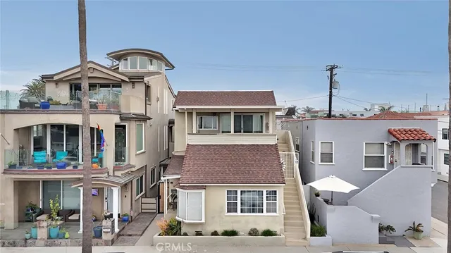 $2,700 | 5125 East Ocean Boulevard, Unit B, Long Beach, CA 90803