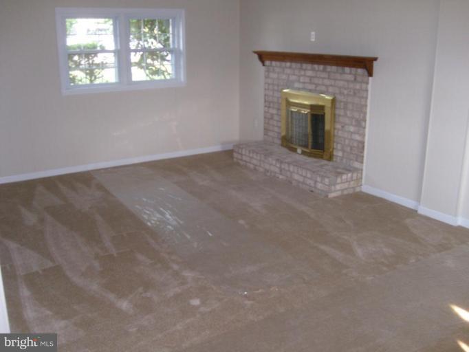 3333 Swann Road Suitland, MD 20746 - Photo 2 of 30 Recreation Room