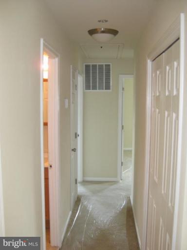 3333 Swann Road Suitland, MD 20746 - Photo 7 of 30 Hallway