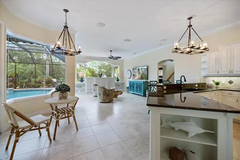 $1,075,000 | 7629 Harrington Lane, Bradenton, FL 34202