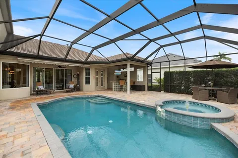 $1,075,000 | 7629 Harrington Lane, Bradenton, FL 34202