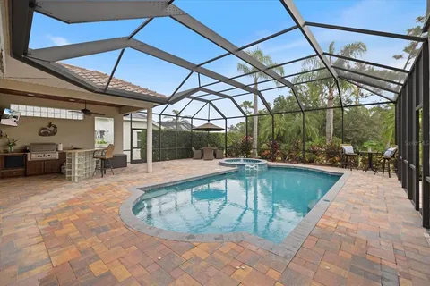 $1,075,000 | 7629 Harrington Lane, Bradenton, FL 34202