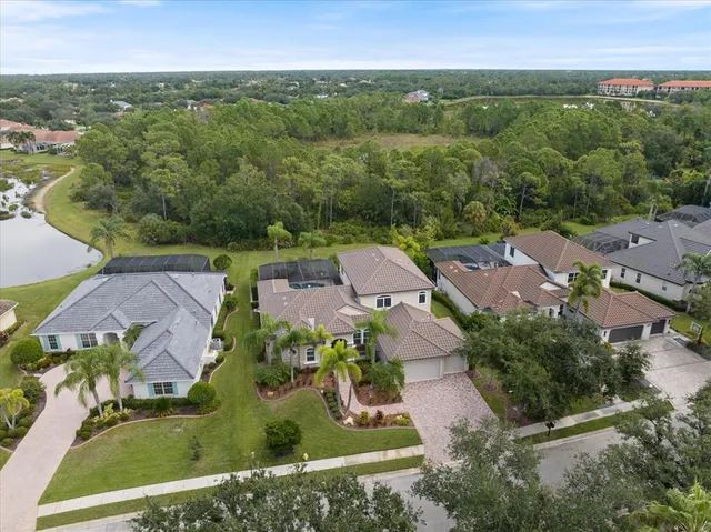 $1,125,000 | 7629 Harrington Lane, Bradenton, FL 34202
