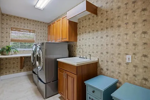 $1,075,000 | 7629 Harrington Lane, Bradenton, FL 34202