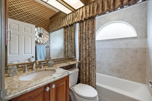 $1,125,000 | 7629 Harrington Lane, Bradenton, FL 34202