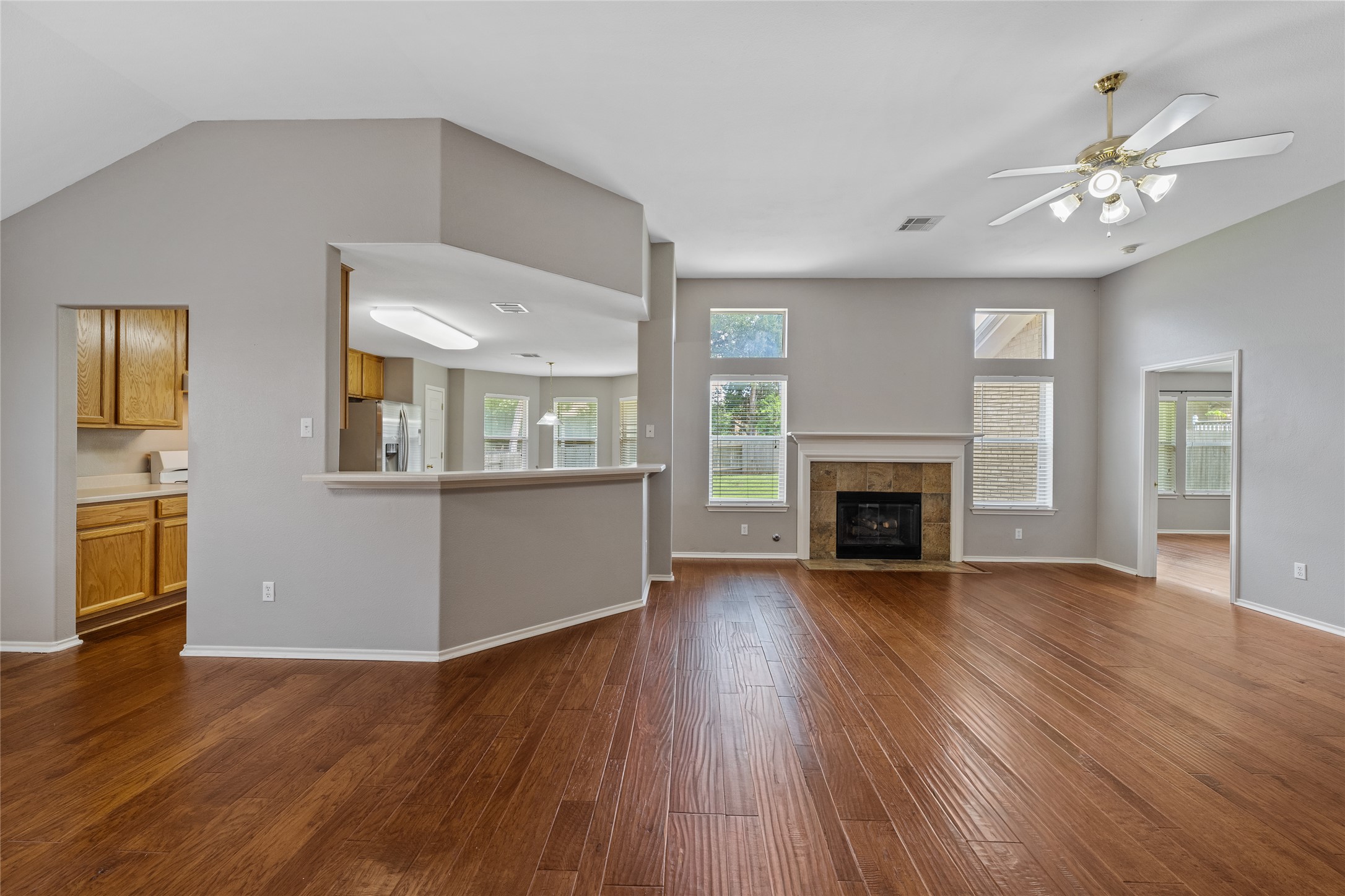 1512 Canvasback Trail Cedar Park, TX 78613 - Photo 3 of 19