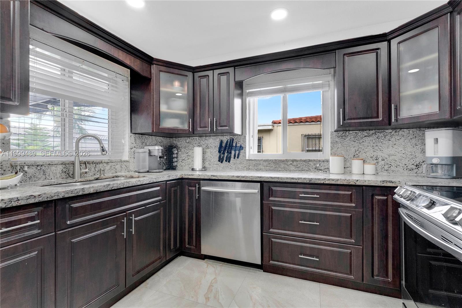 4310 Southwest 7th Street Miami, FL 33134 - Photo 9 of 33