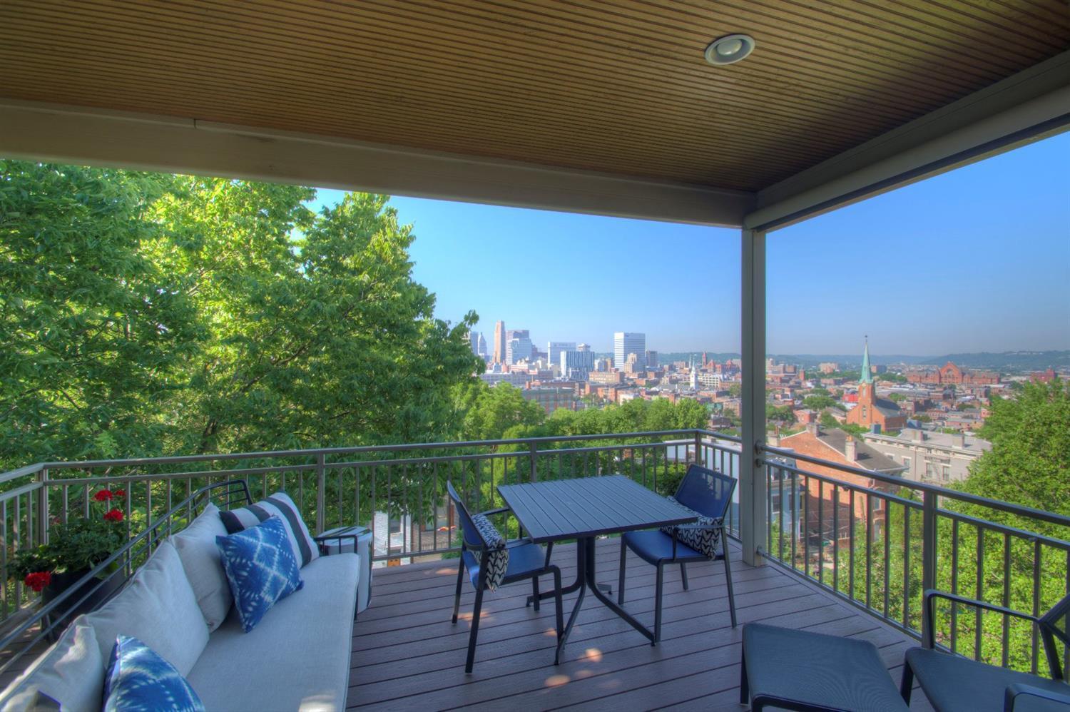 421 Boal Street Cincinnati, OH 45202 - Photo 25 of 44