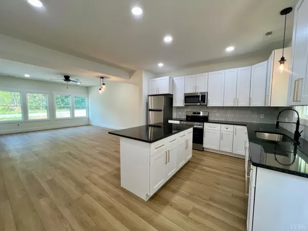 $499,900 | 2638 Sunnymeade Road, Unit A&B, Rustburg, VA 24588