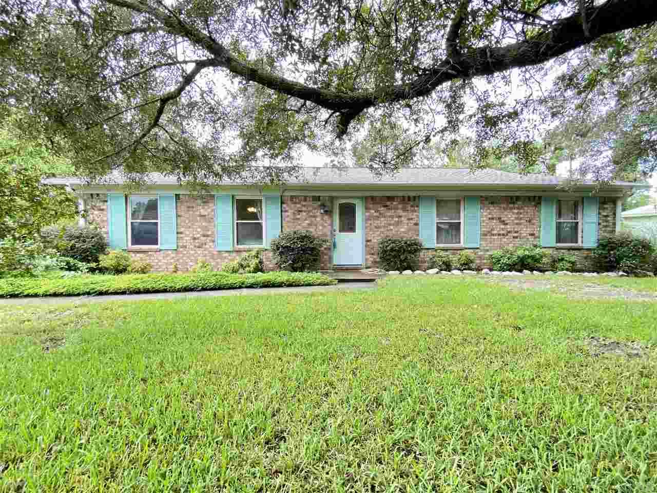 2948 Ranchette Square Gulf Breeze, FL 32563 - Photo 2 of 41 Gallery Image 2