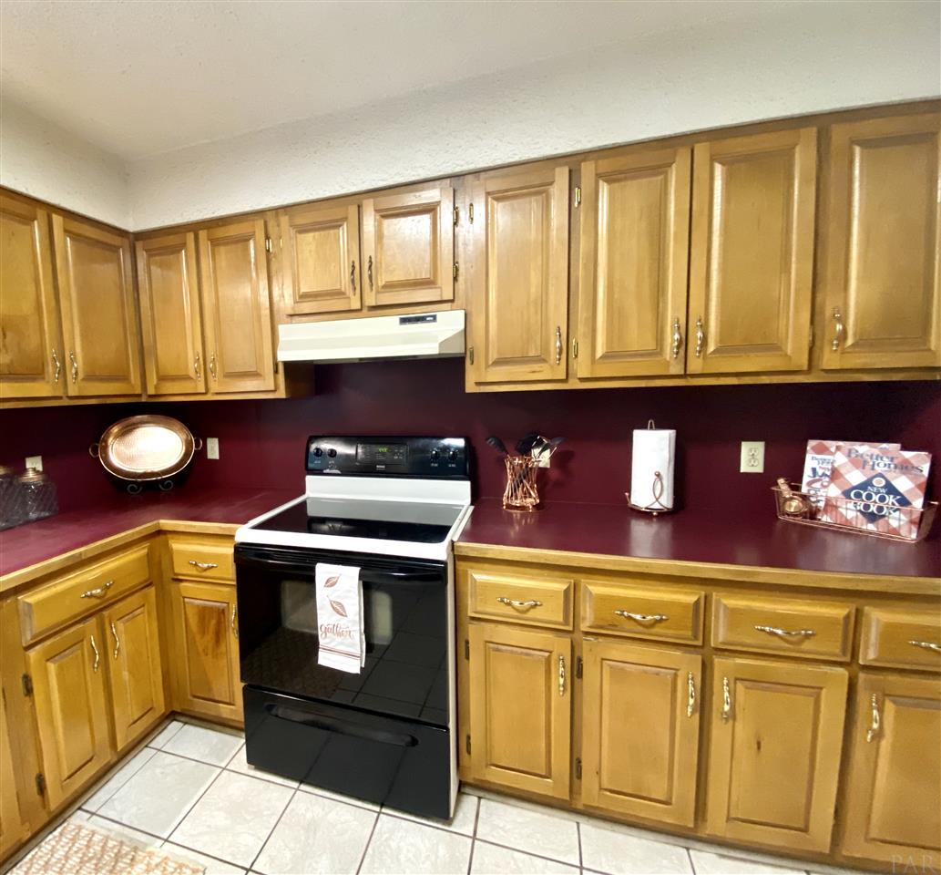 2948 Ranchette Square Gulf Breeze, FL 32563 - Photo 11 of 41 Gallery Image 11