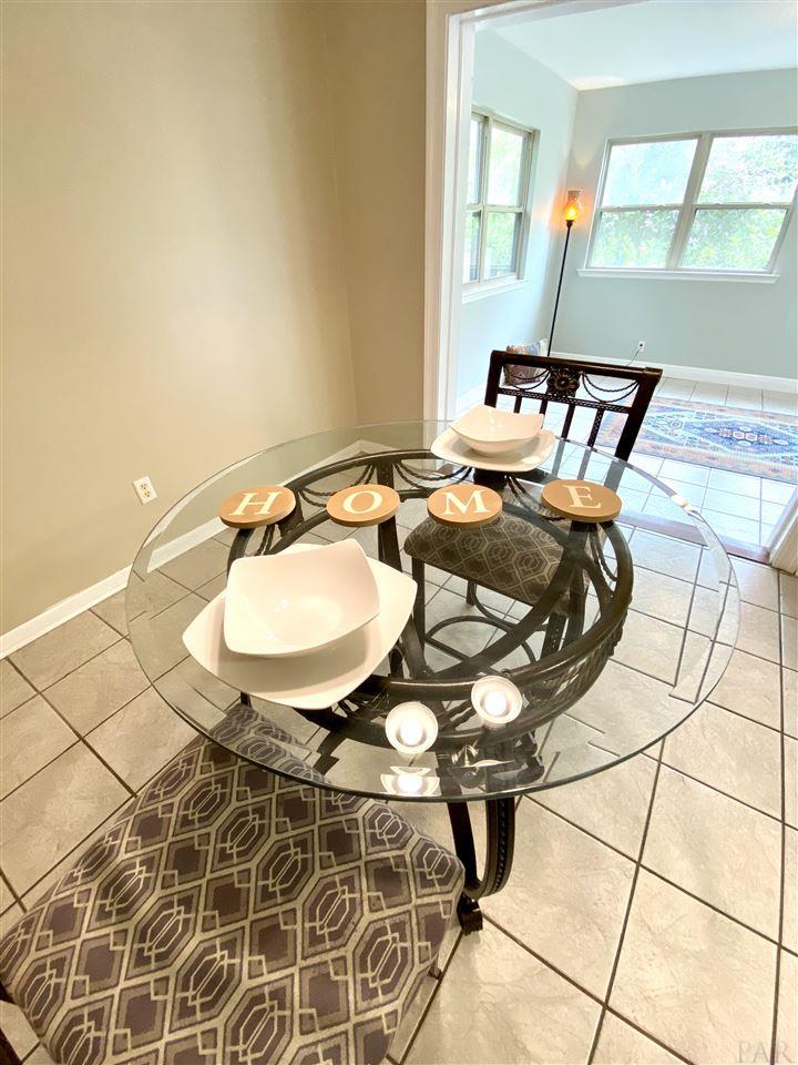 2948 Ranchette Square Gulf Breeze, FL 32563 - Photo 7 of 41 Gallery Image 7