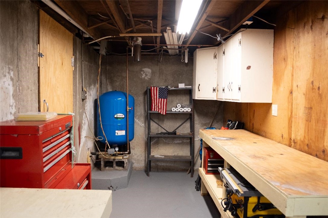 5 Hesspar Drive Westerly, RI 02891 - Photo 18 of 26