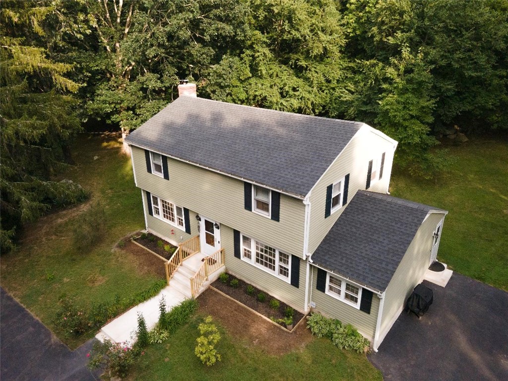 5 Hesspar Drive Westerly, RI 02891 - Photo 6 of 26