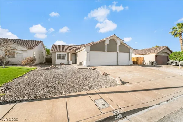 $2,000 | 485 Waterwheel Falls Drive, Henderson, NV 89015