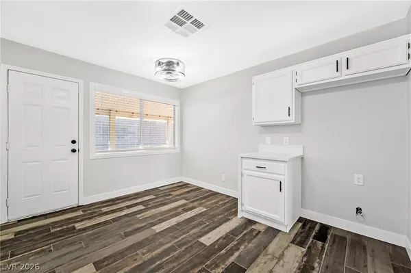 $2,000 | 485 Waterwheel Falls Drive, Henderson, NV 89015