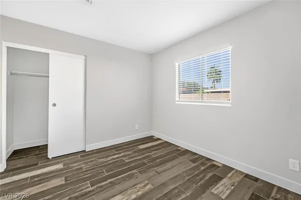 $2,000 | 485 Waterwheel Falls Drive, Henderson, NV 89015