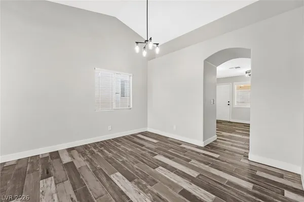$2,000 | 485 Waterwheel Falls Drive, Henderson, NV 89015