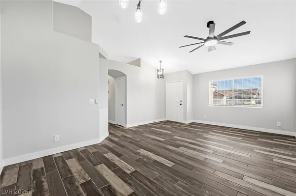 $2,000 | 485 Waterwheel Falls Drive, Henderson, NV 89015