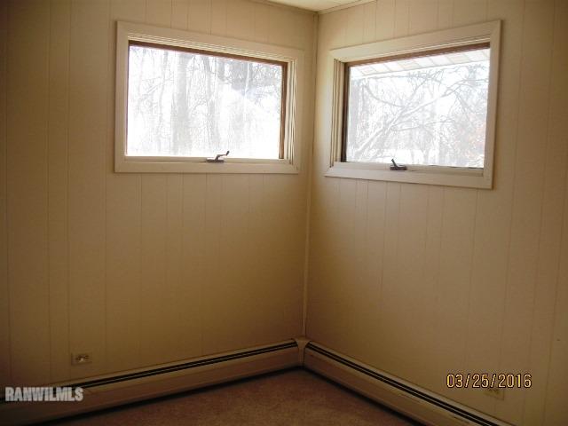 2055 Hillsdown Road Davis, IL 61019 - Photo 14 of 18 an empty room with a window