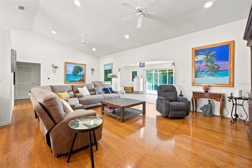 27202 Racquet Circle Leesburg, FL 34748 - Photo 23 of 61