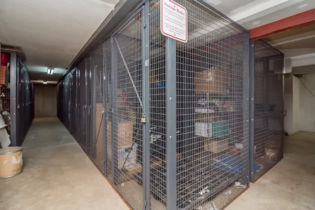 $185,000 | 300 Opatrny Drive, Unit 126B, Fox River Grove, IL 60021