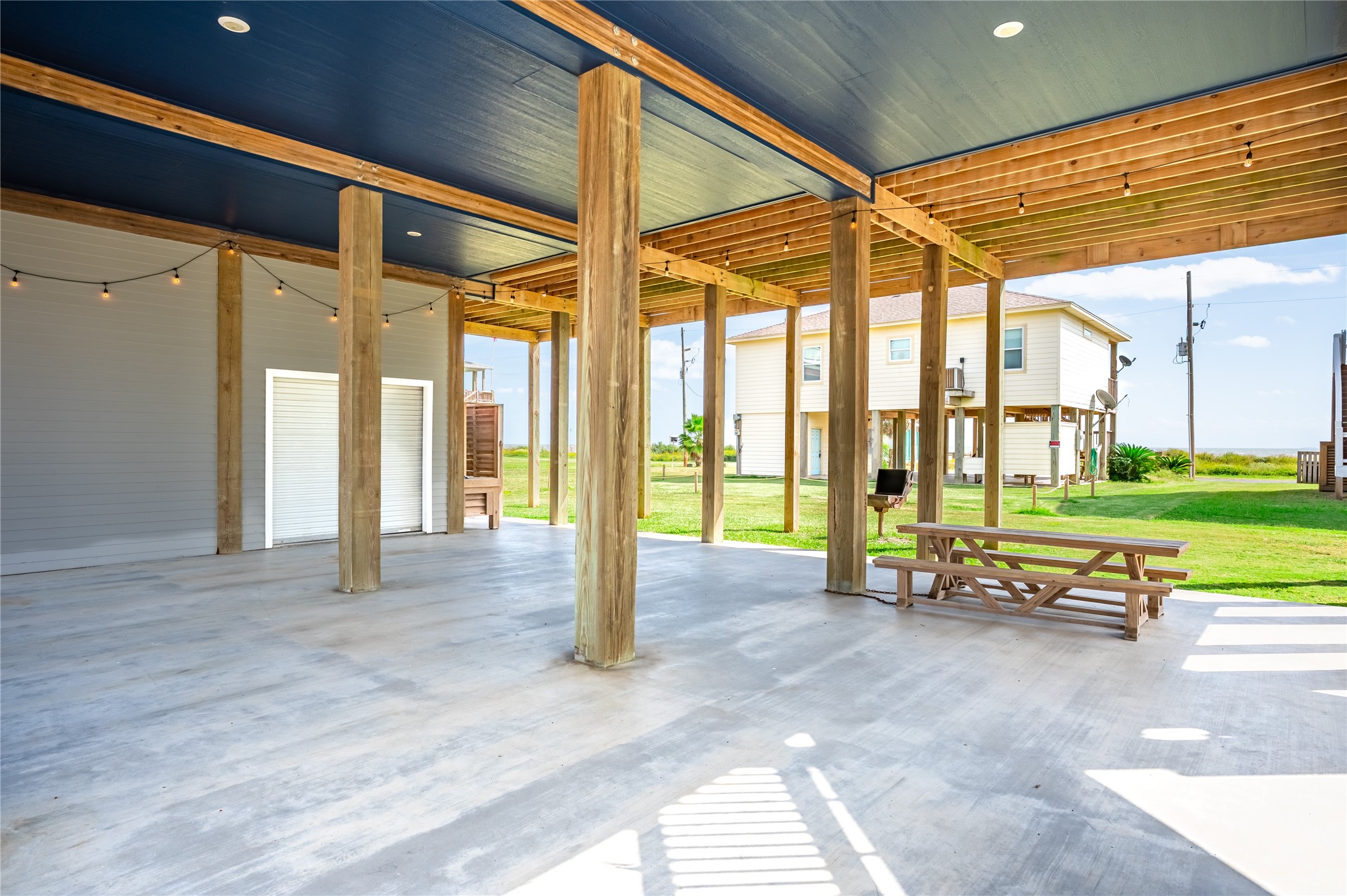 2576 Whitecap Crystal Beach, TX 77650 - Photo 43 of 49 a view of an indoor porch