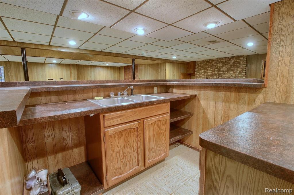 48969 Callens Road Chesterfield, MI 48047 - Photo 24 of 34