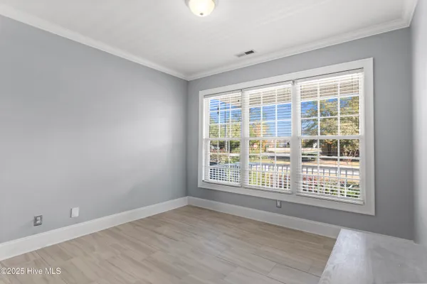 $575,000 | 100 Lindy Court, Hampstead, NC 28443