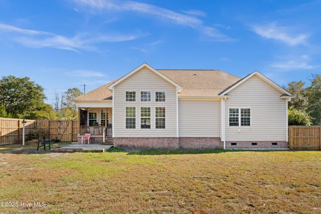 $622,900 | 100 Lindy Court, Hampstead, NC 28443