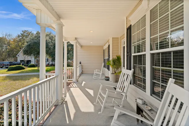 $622,900 | 100 Lindy Court, Hampstead, NC 28443