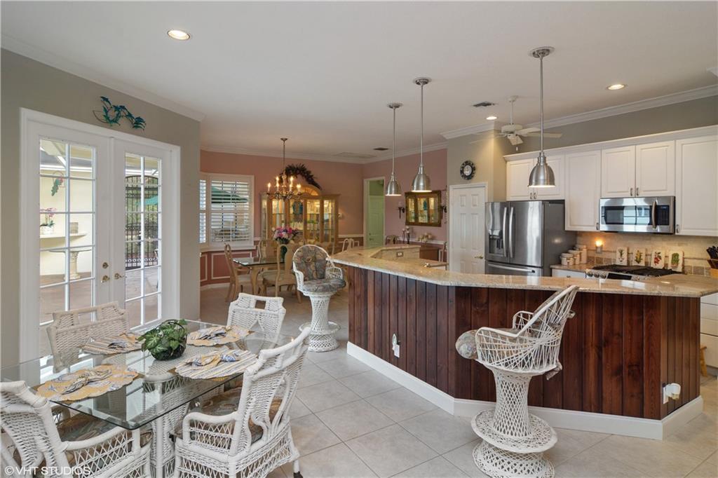 7763 Southeast Lucida Lane Hobe Sound, FL 33455 - Photo 13 of 32