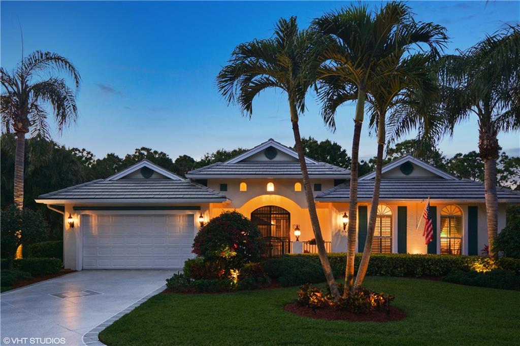 7763 Southeast Lucida Lane Hobe Sound, FL 33455 - Photo 4 of 32