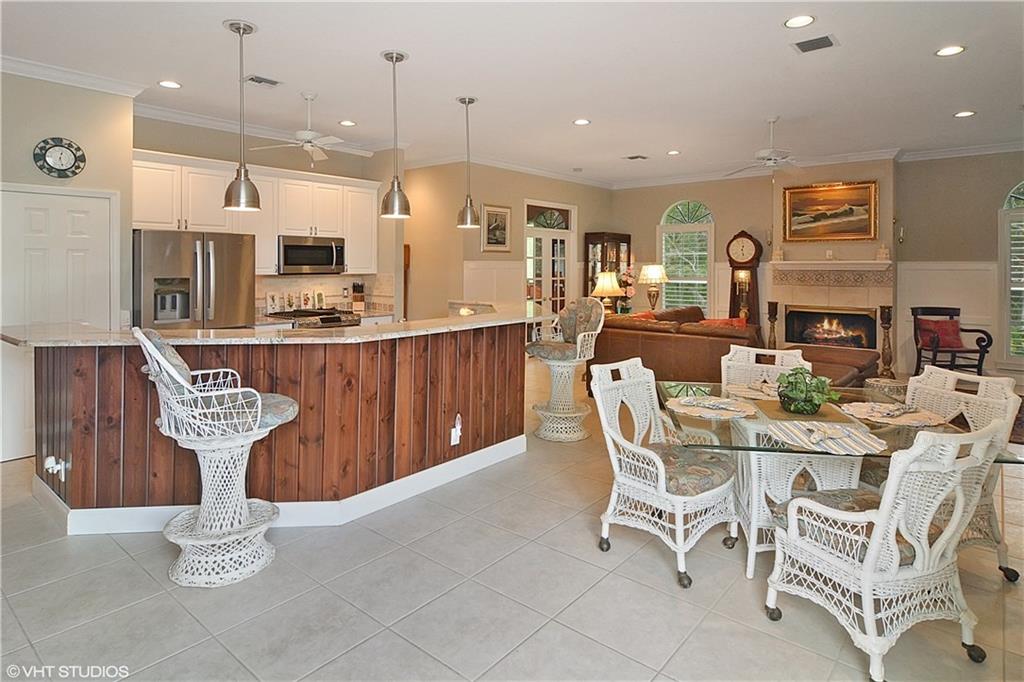 7763 Southeast Lucida Lane Hobe Sound, FL 33455 - Photo 10 of 32