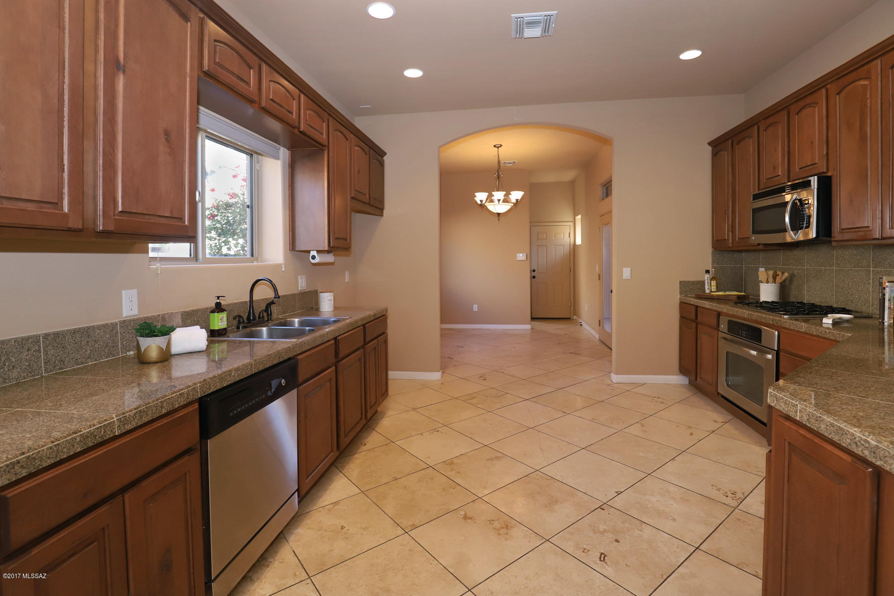 2827 North Richey Boulevard Tucson, AZ 85716 - Photo 13 of 28